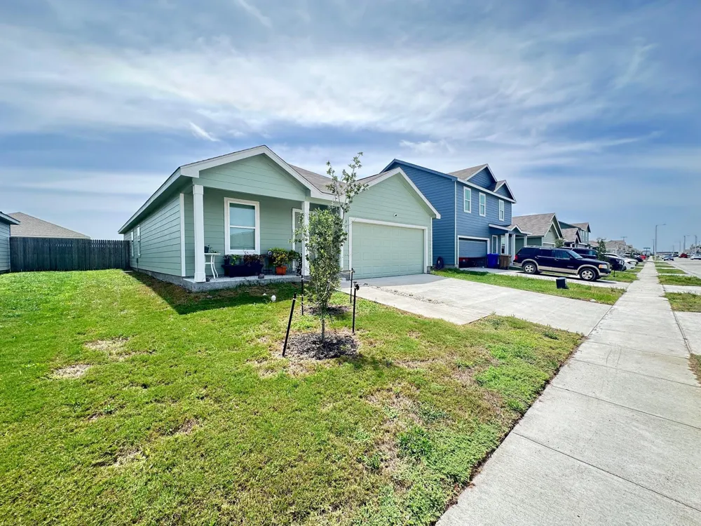 2722 Winterfell Street Corpus Christi, TX 78415