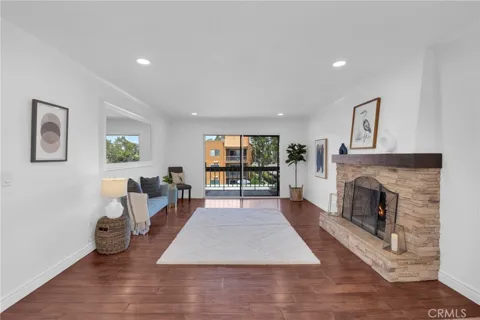 6600 Warner Avenue #155