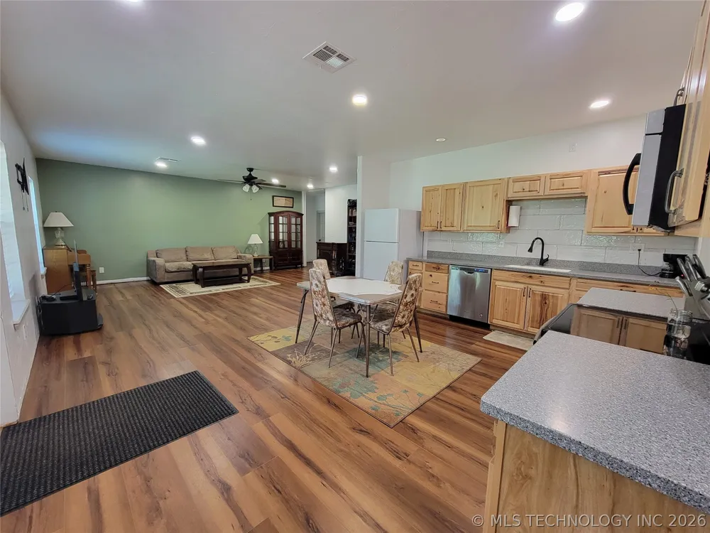 2913 120th NE Norman, OK 73026