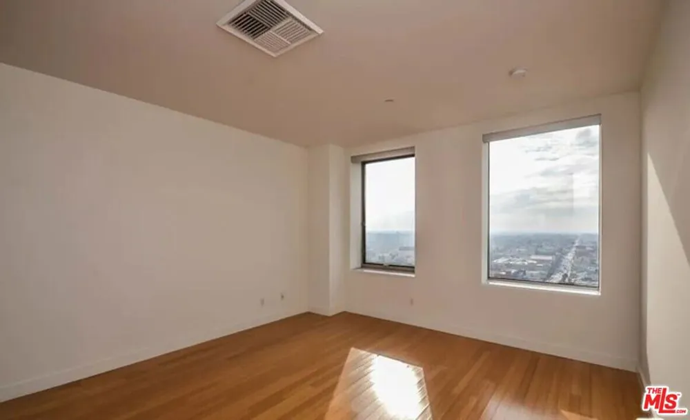 3810 Wilshire Boulevard #1711 Los Angeles, CA 90010
