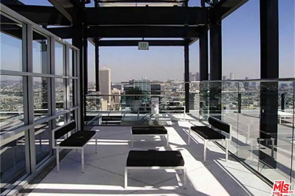 3810 Wilshire Boulevard #1711 Los Angeles, CA 90010