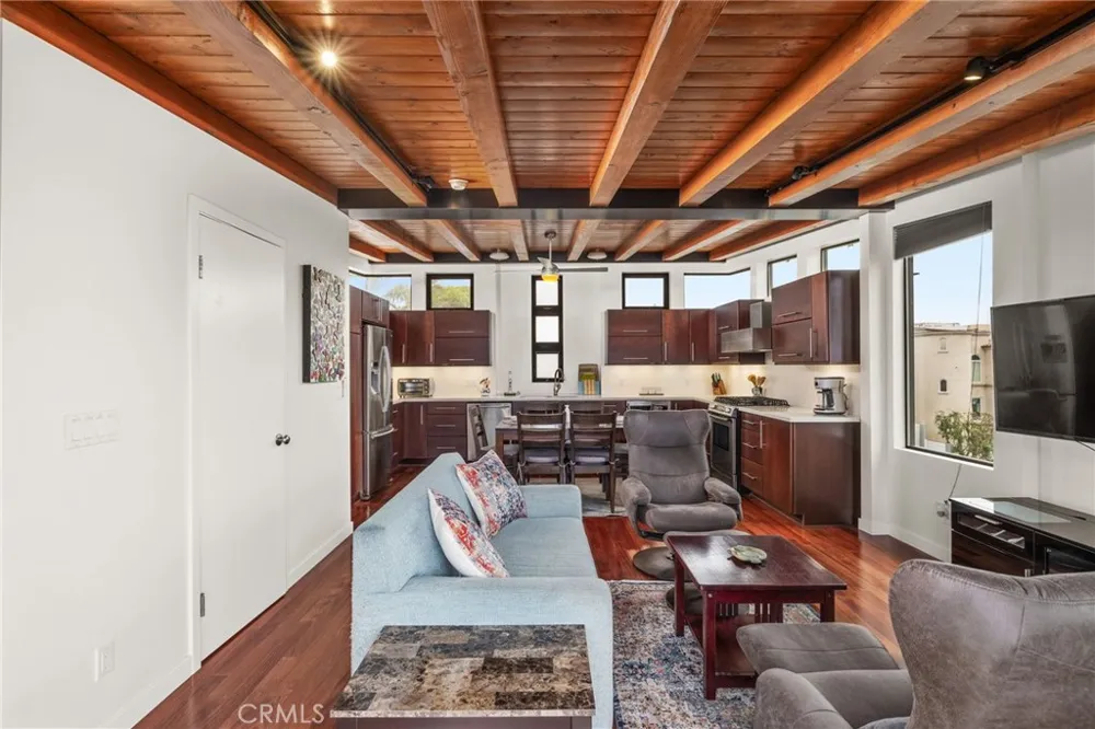 925 Monterey Hermosa Beach, CA 90254