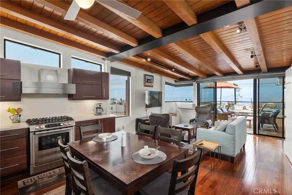925 Monterey Hermosa Beach, CA 90254