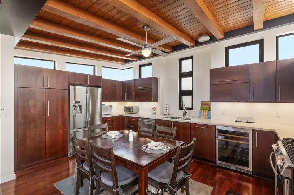 925 Monterey Hermosa Beach, CA 90254