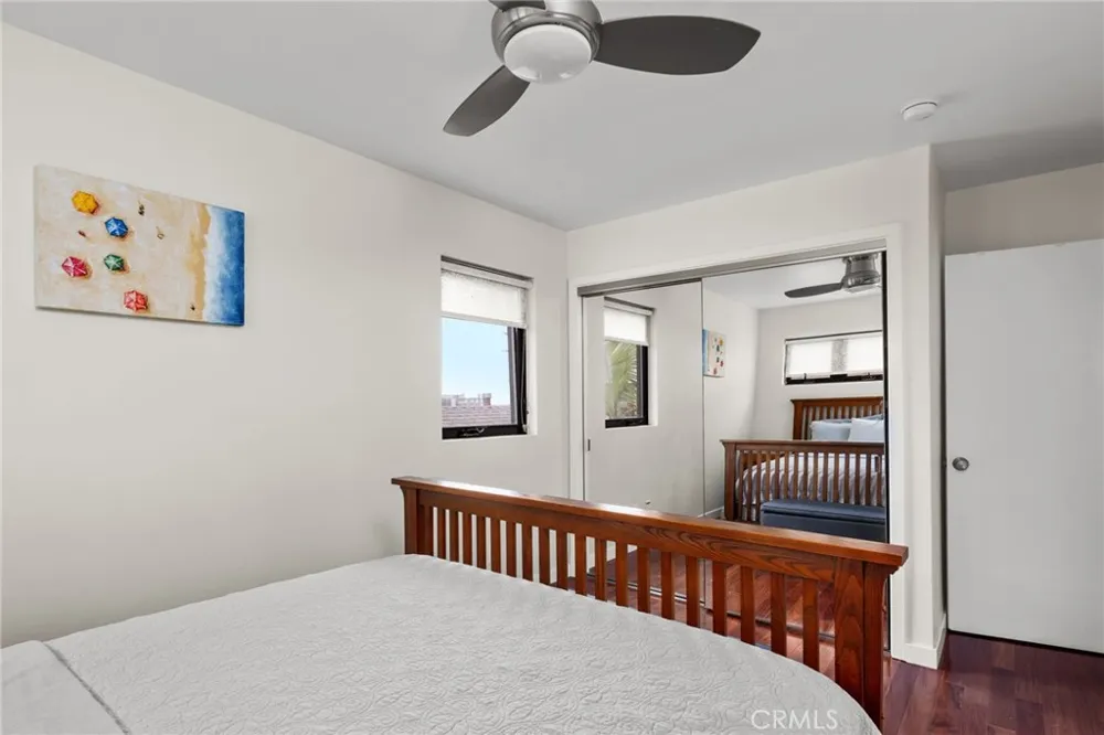 925 Monterey Hermosa Beach, CA 90254