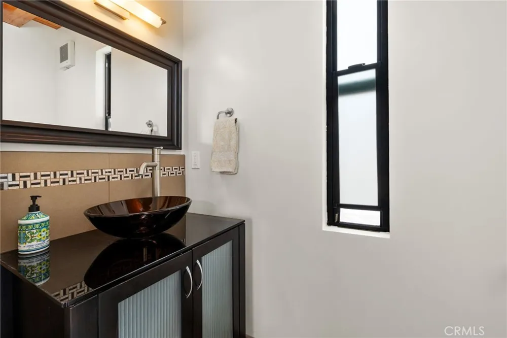 925 Monterey Hermosa Beach, CA 90254