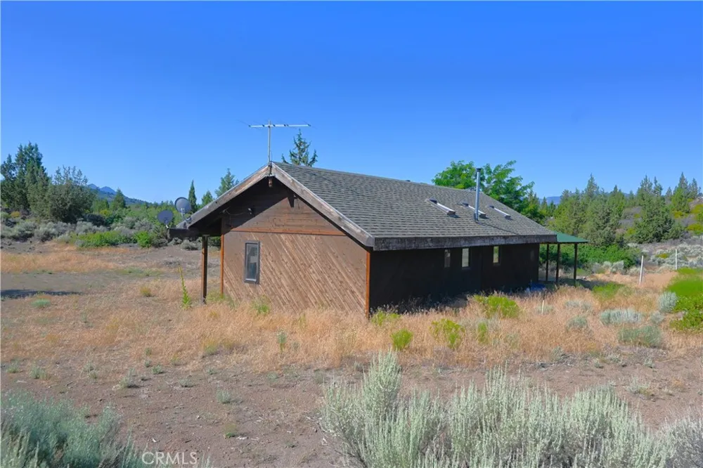 7021 Quarry Rd Weed, CA 96094