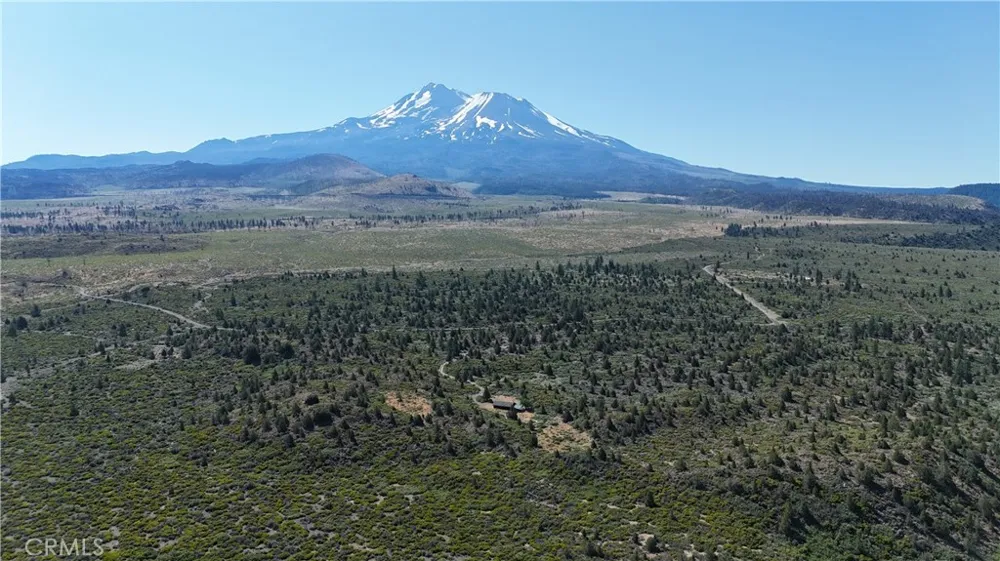 7021 Quarry Rd Weed, CA 96094