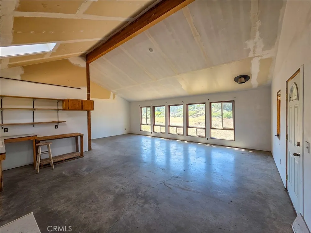 7021 Quarry Rd Weed, CA 96094