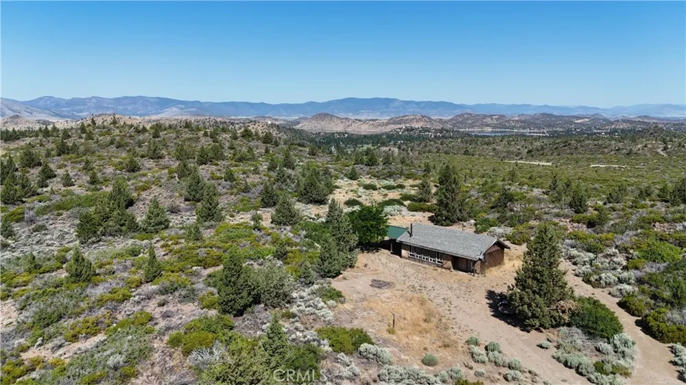 7021 Quarry Rd Weed, CA 96094