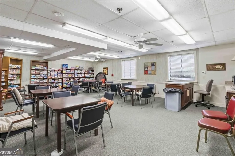 300 Johnson Ferry RD NE Sandy Springs, GA 30328