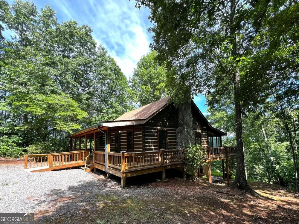 187 Tiffany LN Mineral Bluff, GA 30559