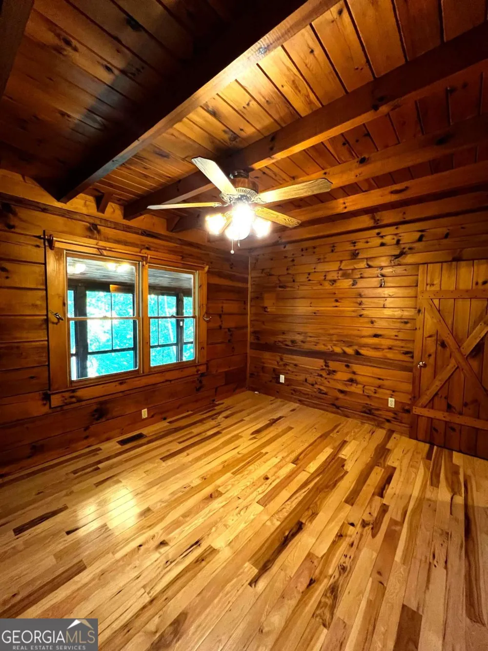 187 Tiffany LN Mineral Bluff, GA 30559