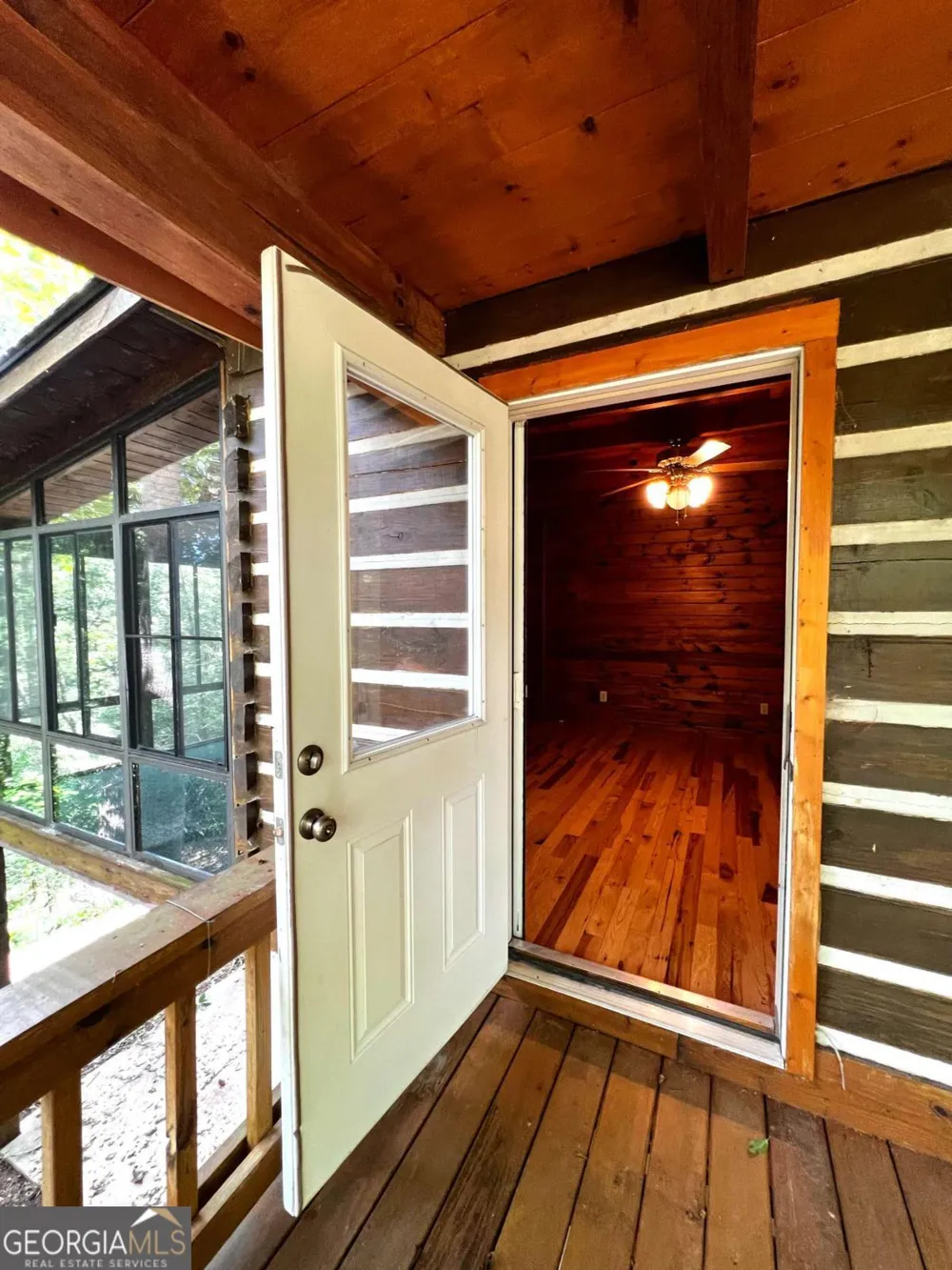 187 Tiffany LN Mineral Bluff, GA 30559