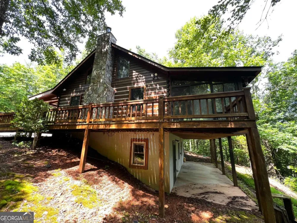 187 Tiffany LN Mineral Bluff, GA 30559