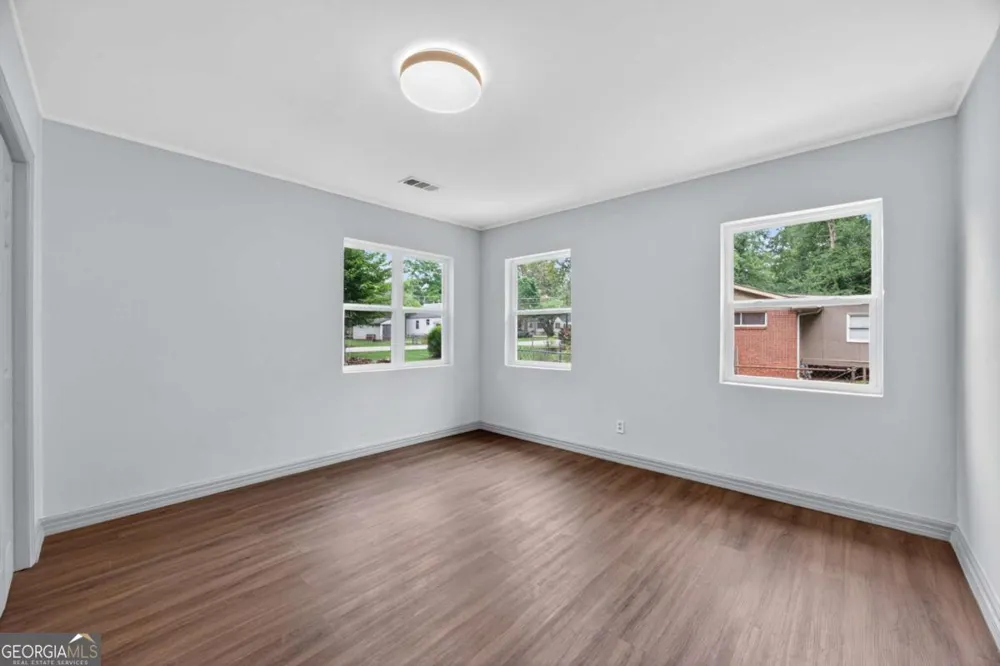 953 South AVE Forest Park, GA 30297