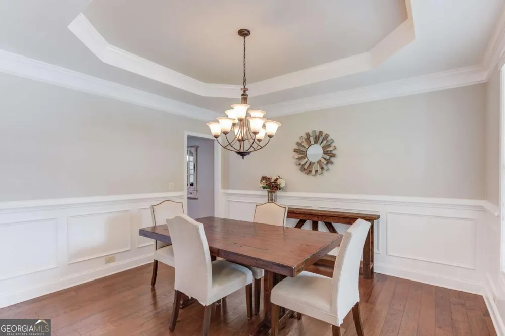 6005 Deer Walk TRL Sugar Hill, GA 30518