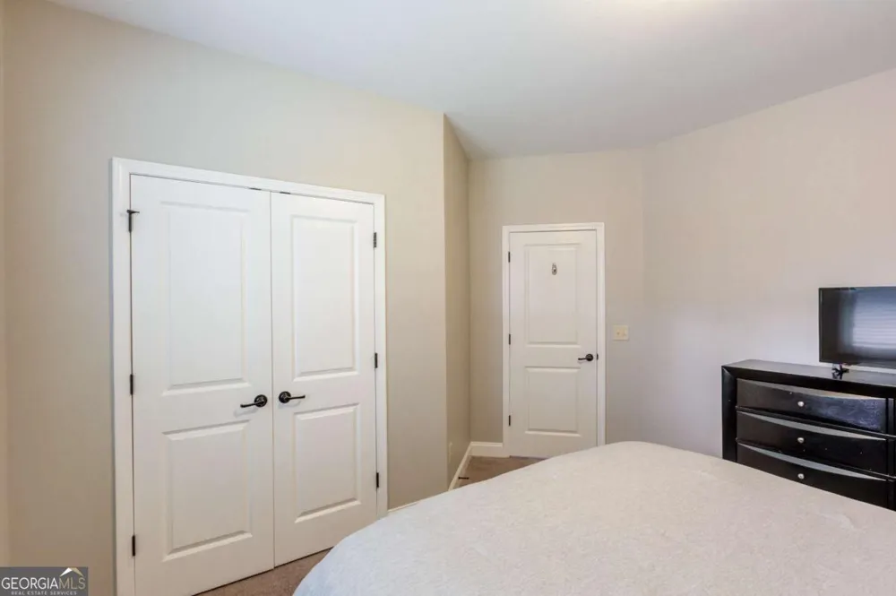 6005 Deer Walk TRL Sugar Hill, GA 30518