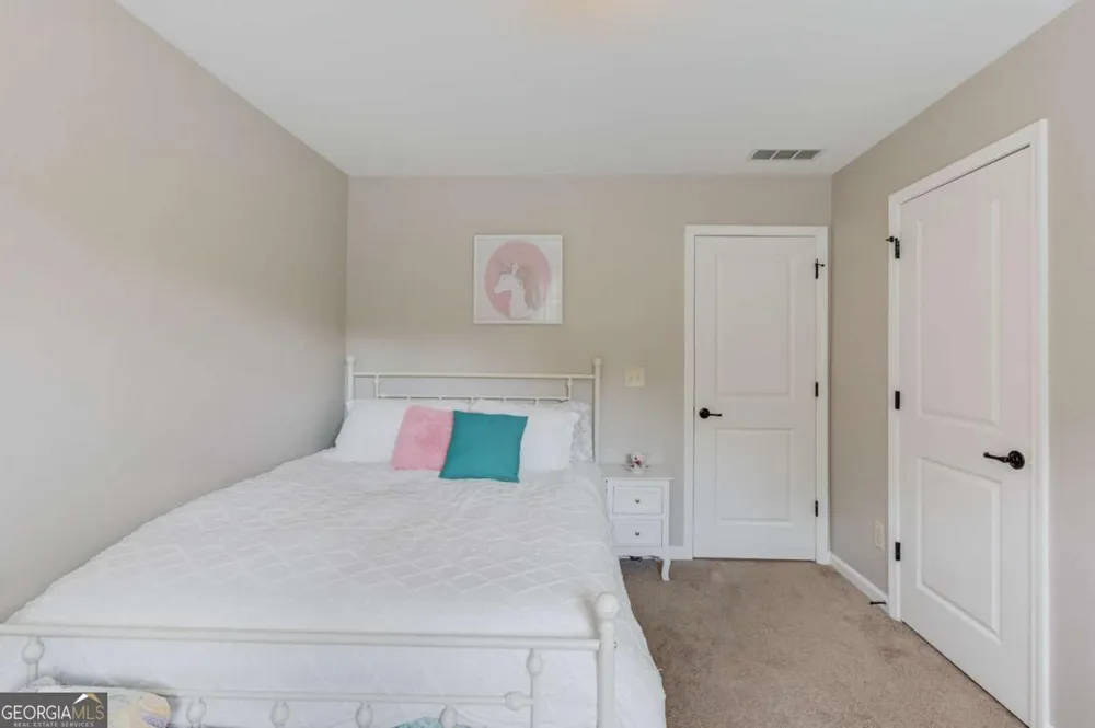 6005 Deer Walk TRL Sugar Hill, GA 30518