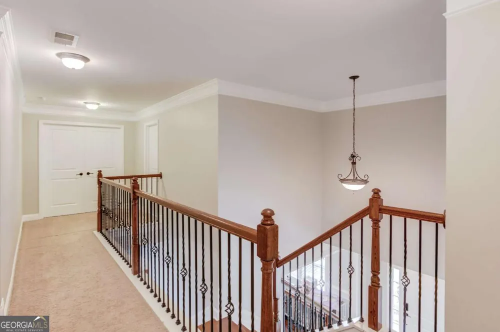 6005 Deer Walk TRL Sugar Hill, GA 30518