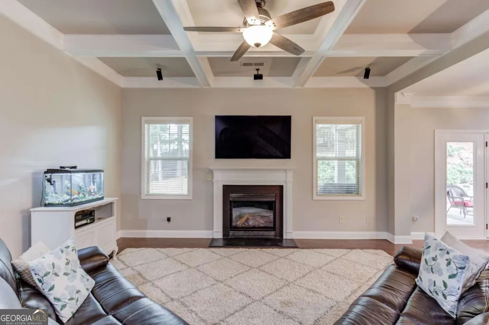 6005 Deer Walk TRL Sugar Hill, GA 30518