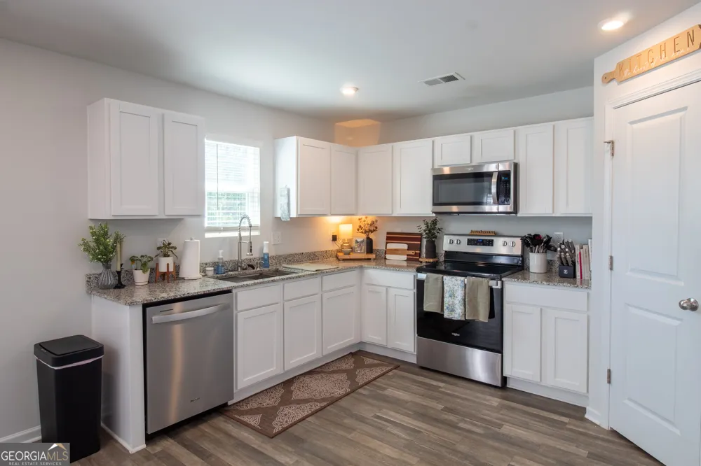 307 Duck Walk WAY Hogansville, GA 30230