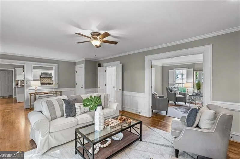 10985 Wilshire Chase DR Johns Creek, GA 30097