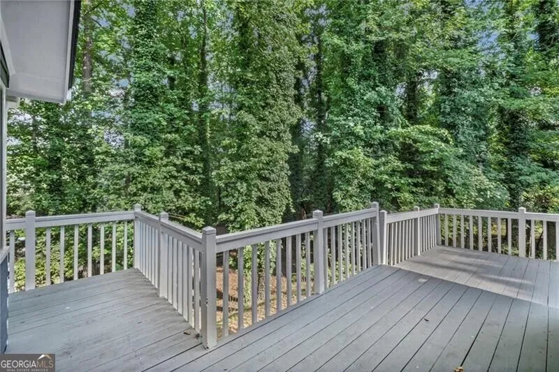 10985 Wilshire Chase DR Johns Creek, GA 30097
