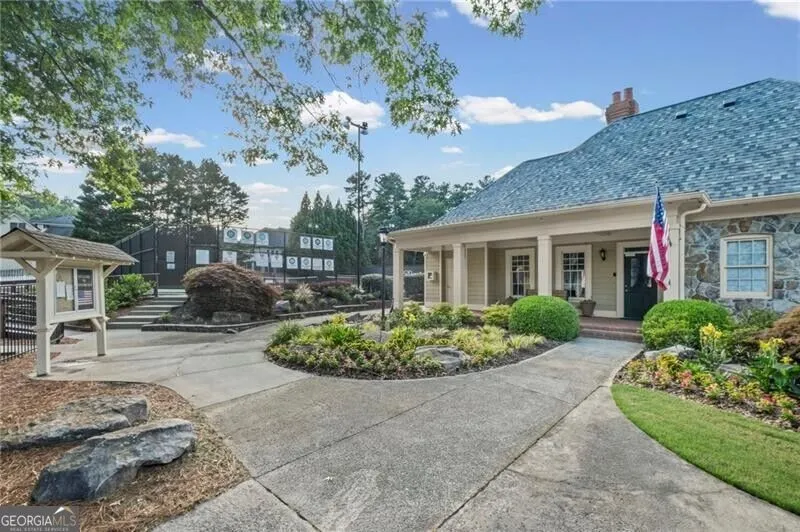 10985 Wilshire Chase DR Johns Creek, GA 30097
