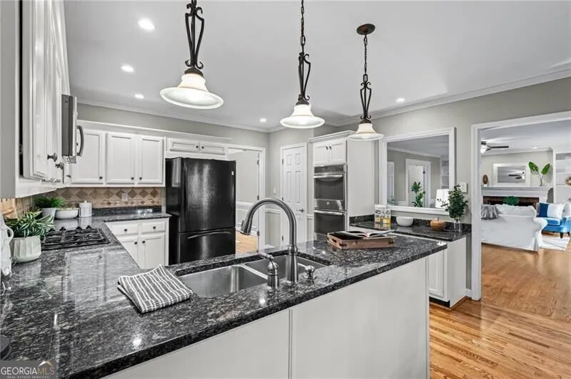 10985 Wilshire Chase DR Johns Creek, GA 30097