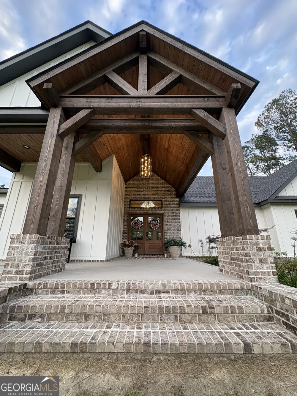 149 Owl Head TRL Hazlehurst, GA 31539