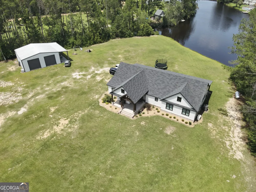 149 Owl Head TRL Hazlehurst, GA 31539