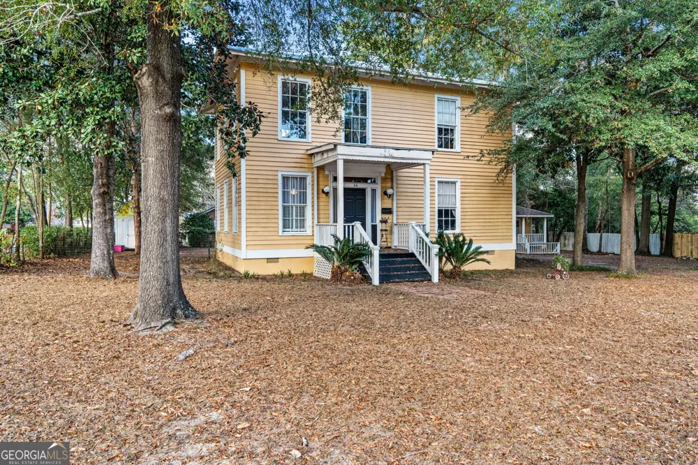 66 Merritt ST Hawkinsville, GA 31036