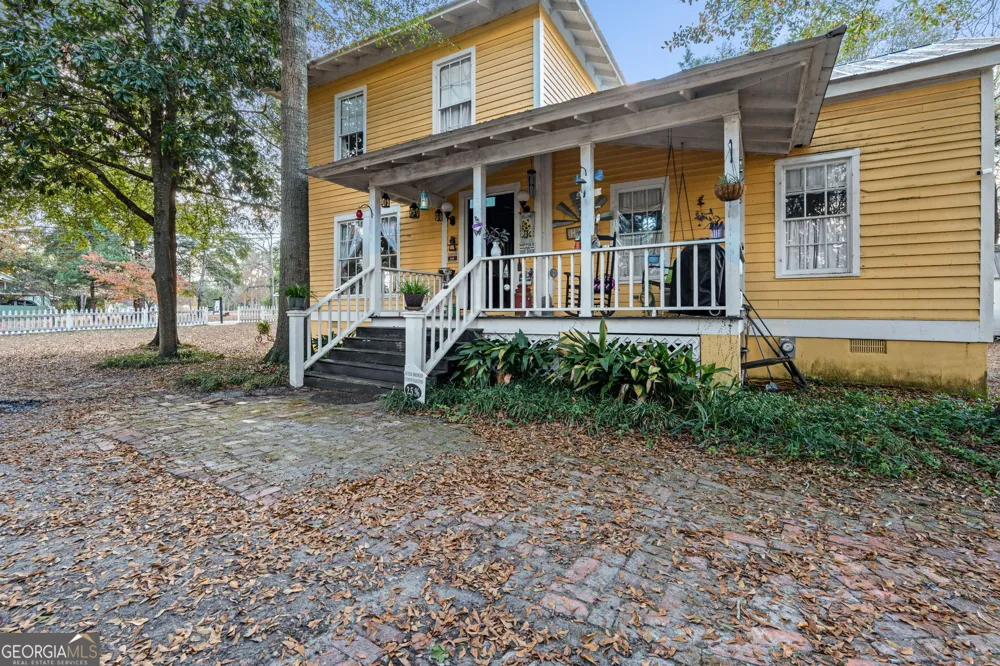 66 Merritt ST Hawkinsville, GA 31036