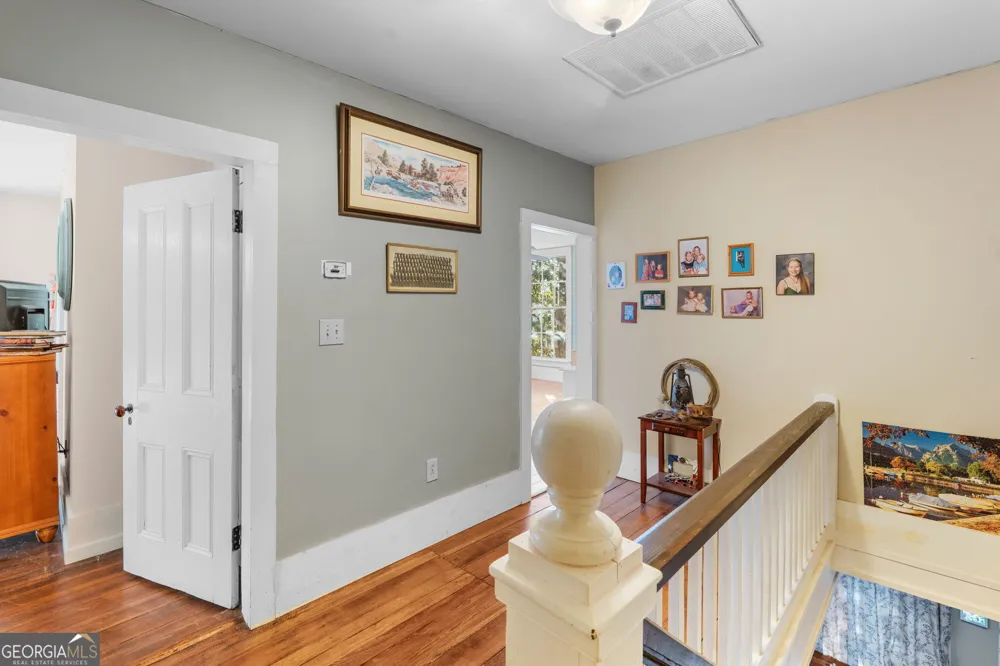 66 Merritt ST Hawkinsville, GA 31036