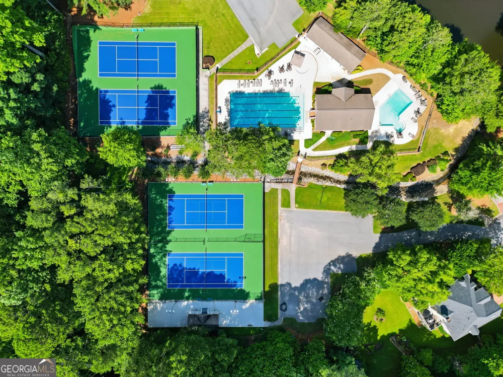 2285 Littlebrooke TRCE Dunwoody, GA 30338