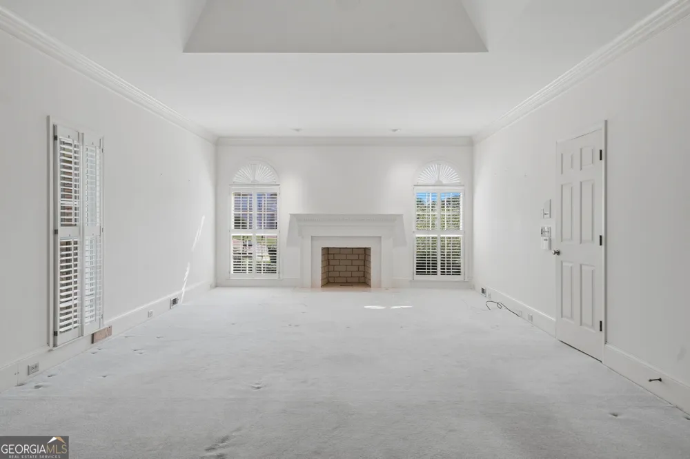 2285 Littlebrooke TRCE Dunwoody, GA 30338