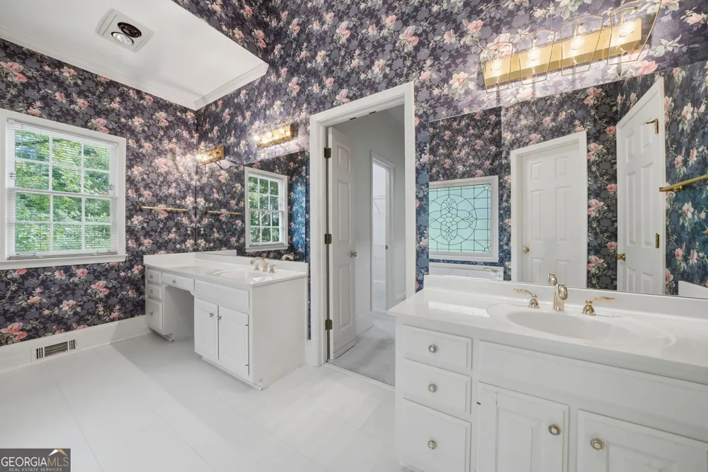 2285 Littlebrooke TRCE Dunwoody, GA 30338