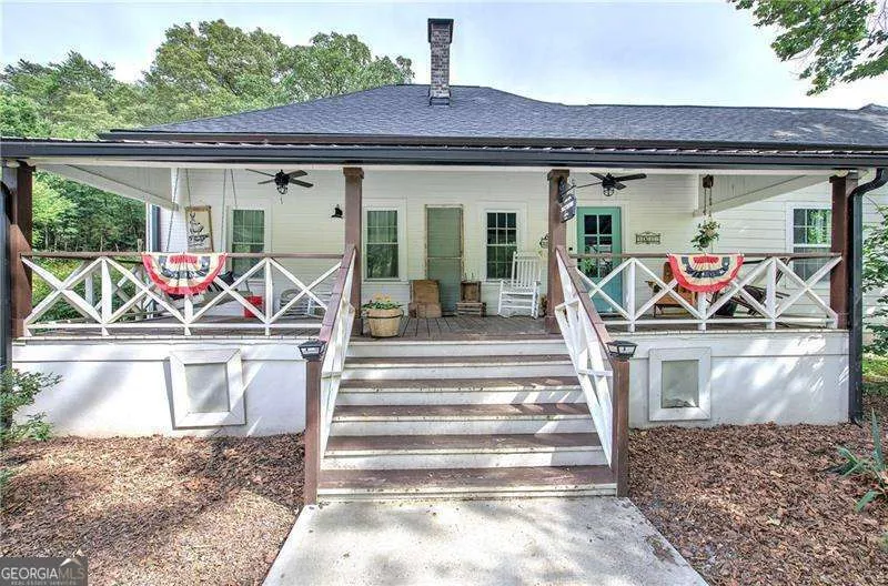 182 Henry Mack Hill RD Rydal, GA 30171