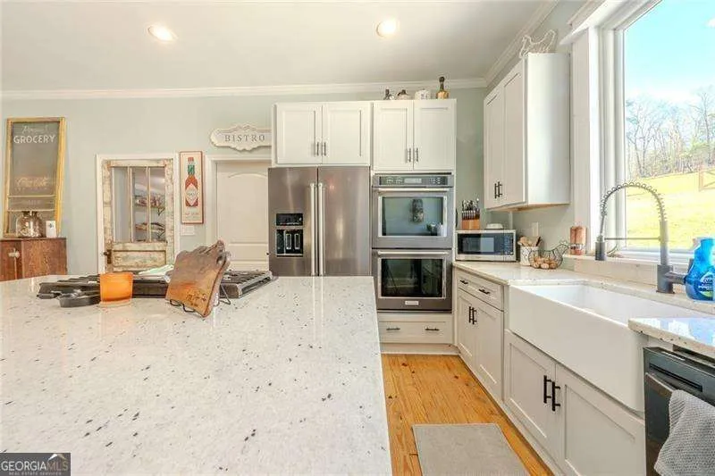 182 Henry Mack Hill RD Rydal, GA 30171