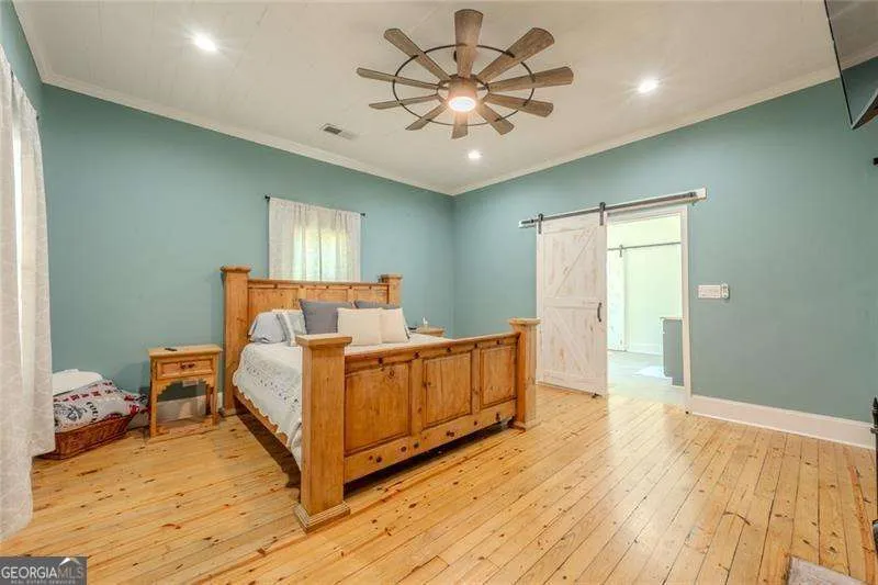 182 Henry Mack Hill RD Rydal, GA 30171