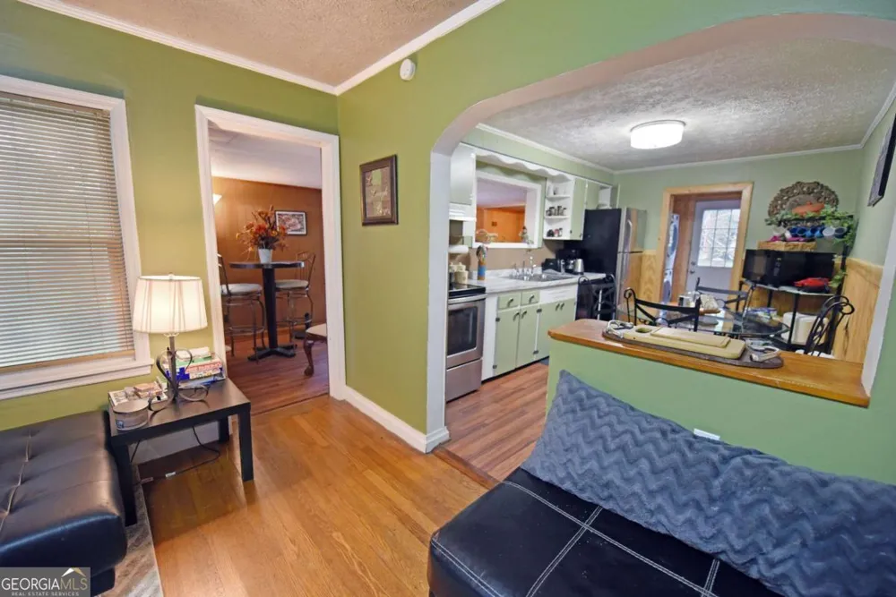 742 Hillcrest DR McCaysville, GA 30555