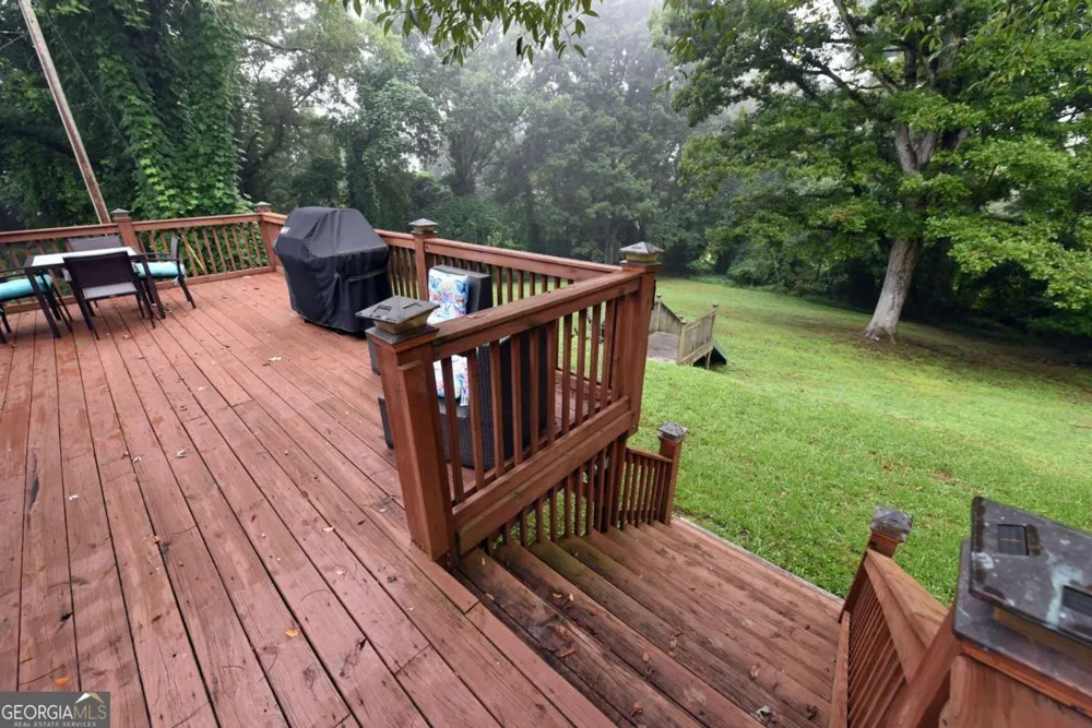 742 Hillcrest DR McCaysville, GA 30555