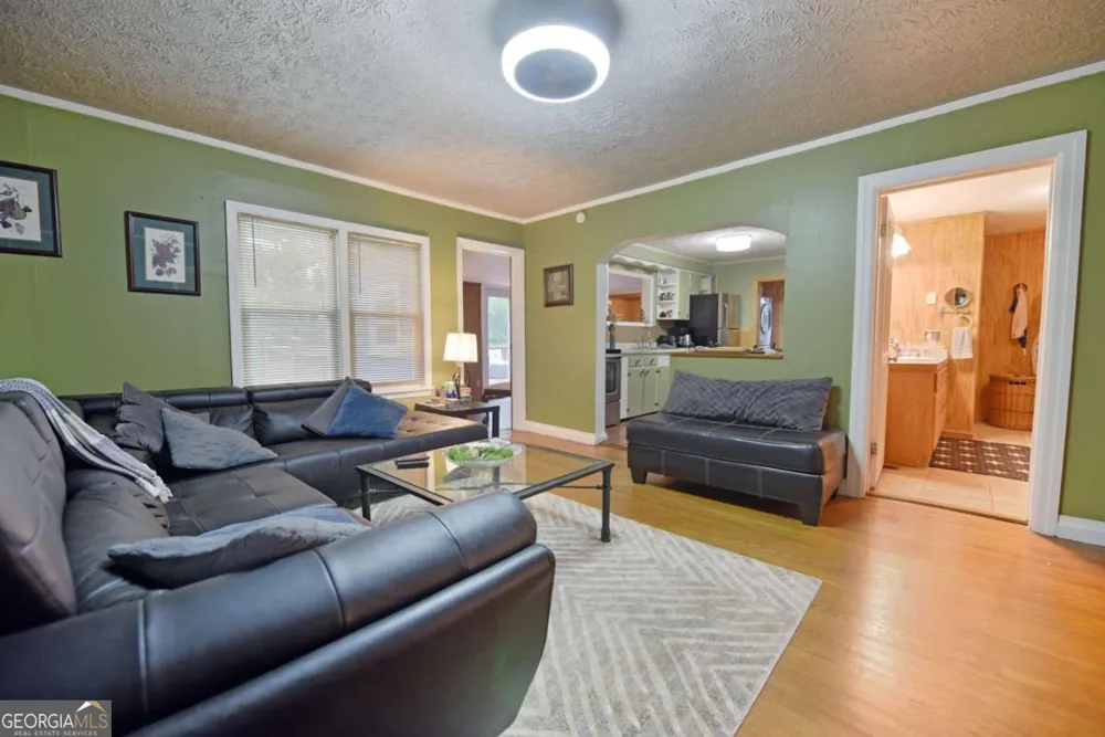 742 Hillcrest DR McCaysville, GA 30555