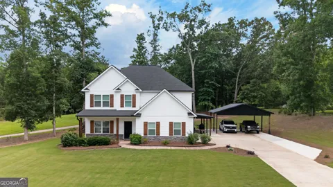 207 Dixon CIR