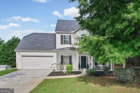 215 Forrest LN