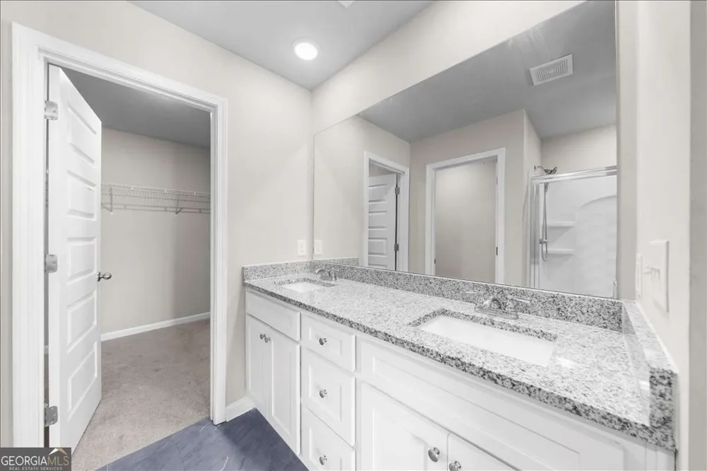 200 NW Vickery LN Calhoun, GA 30701