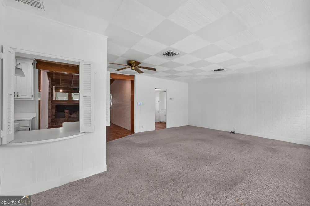 808 Seminole TRL Waycross, GA 31501