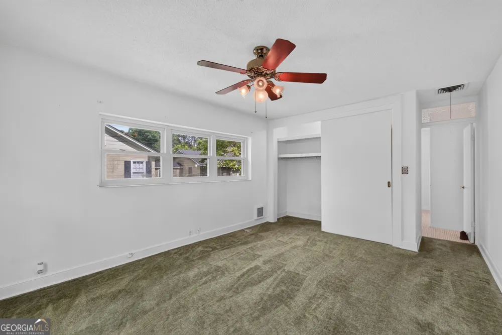 808 Seminole TRL Waycross, GA 31501