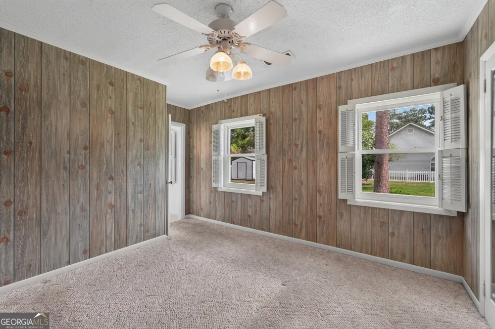 808 Seminole TRL Waycross, GA 31501